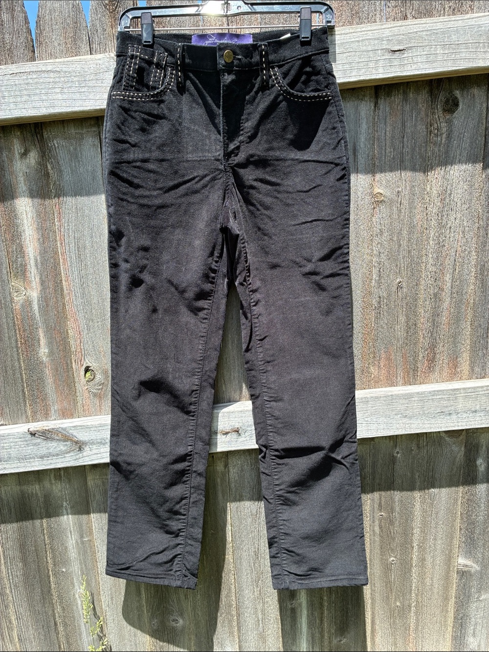 NYDJ Black Straight-Leg Pants with Contrast Stitching